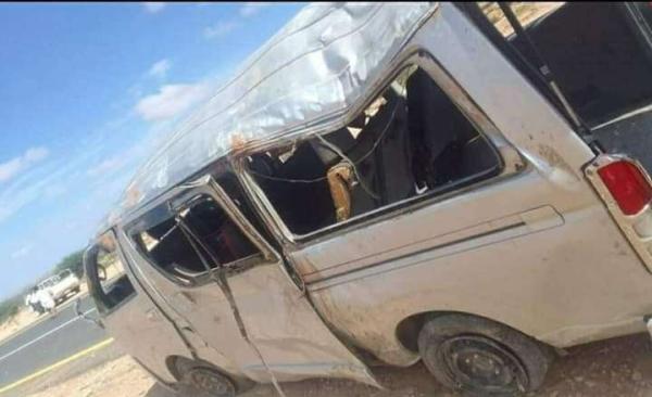 وفاة مغترب يمني وزوجته بحادث سير مروع في الصومال 