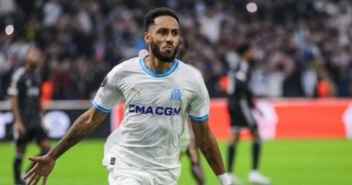 جرينوود وأوباميانج يقودان هجوم مارسيليا أمام ليون في قمة الدوري الفرنسي