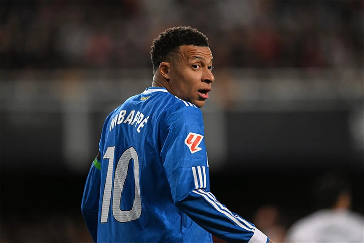 ريال مدريد يدرس خيار الجراحة لإنهاء كابوس إصابة مبابي المتكررة