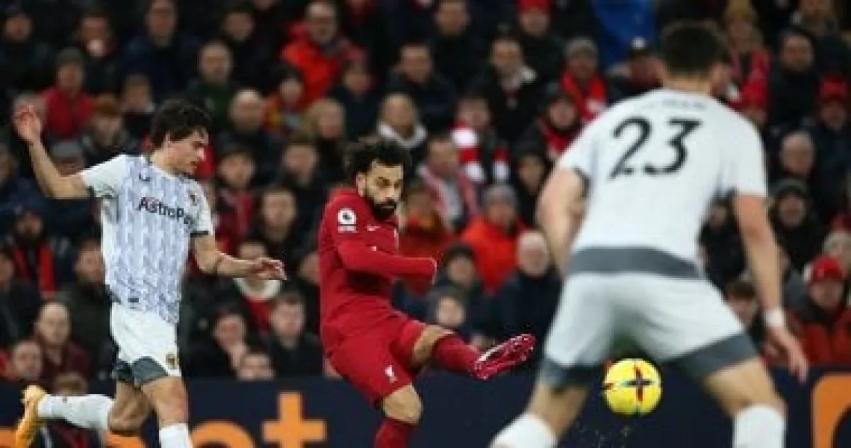 صلاح يبحث عن فك "العقدة التهديفية" أمام وولفرهامبتون في صراع النقاط