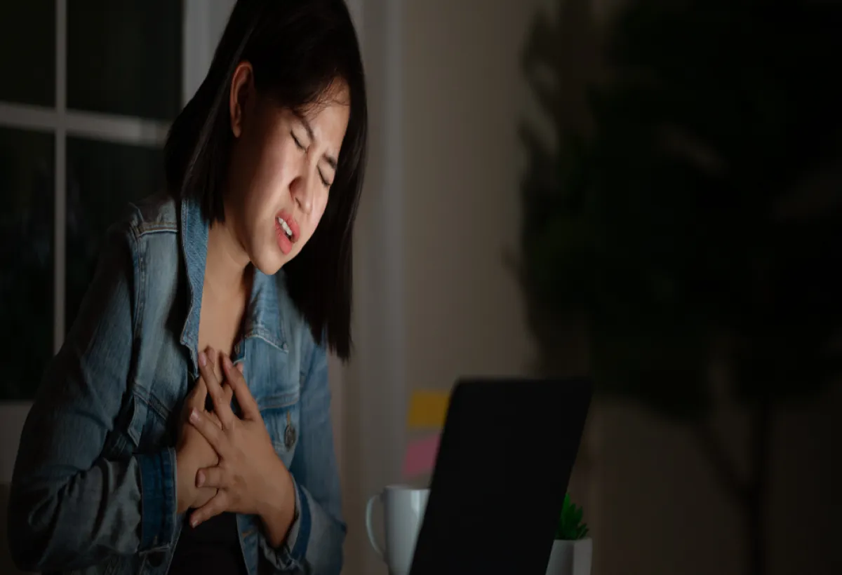 عادات ليلية شائعة تهدد صحة القلب: خبراء يكشفون المخاطر