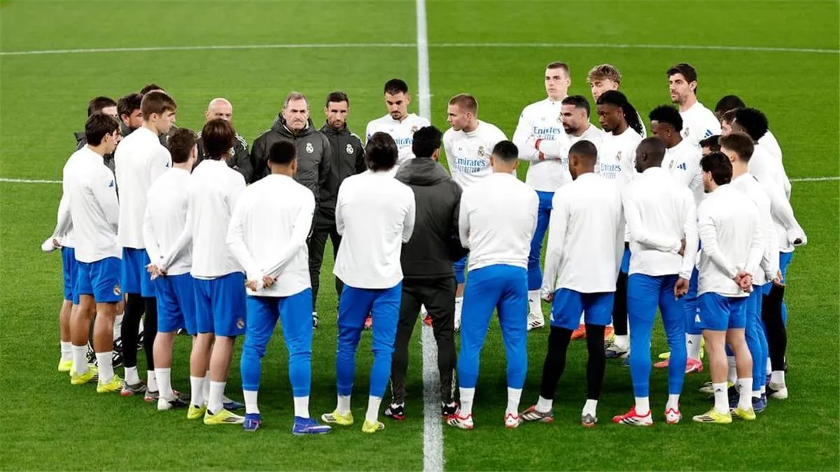 ريال مدريد يدرس مستقبل كامافينجا وسط تكهنات بالرحيل