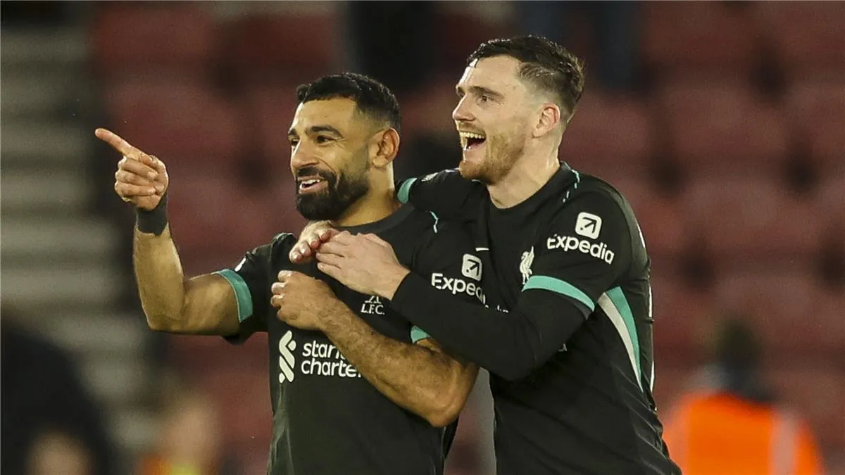 ماكمانامان: رحيل صلاح منطقي.. وغرفة ملابس ليفربول ستفتقد روبرتسون