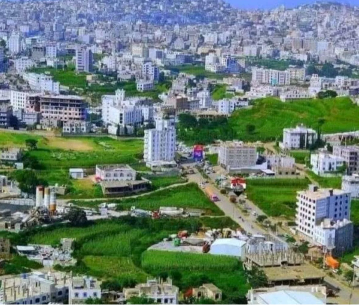 مأساة الطفلة "ياسمين" في إب تكشف إهمالًا خطيرًا .. وصمت مليشيا الحوثي يزيد الكارثة تعقيدًا