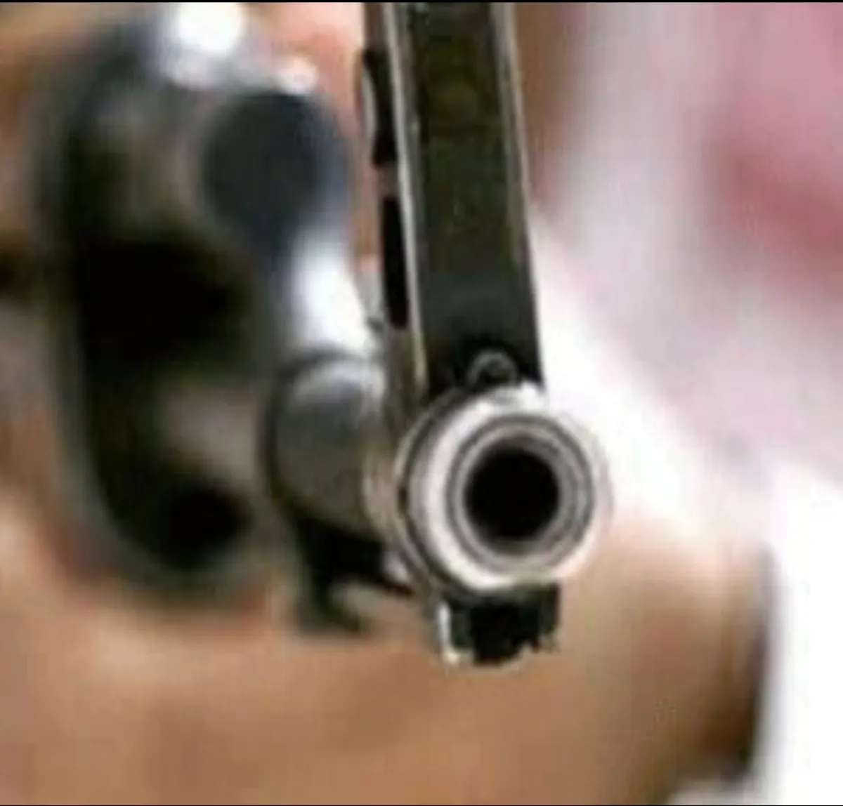 فوضى السلاح بمناطق الحوثيين .. مقتل شقيقين من ريمة بصنعاء على يد مسلحين من ذمار