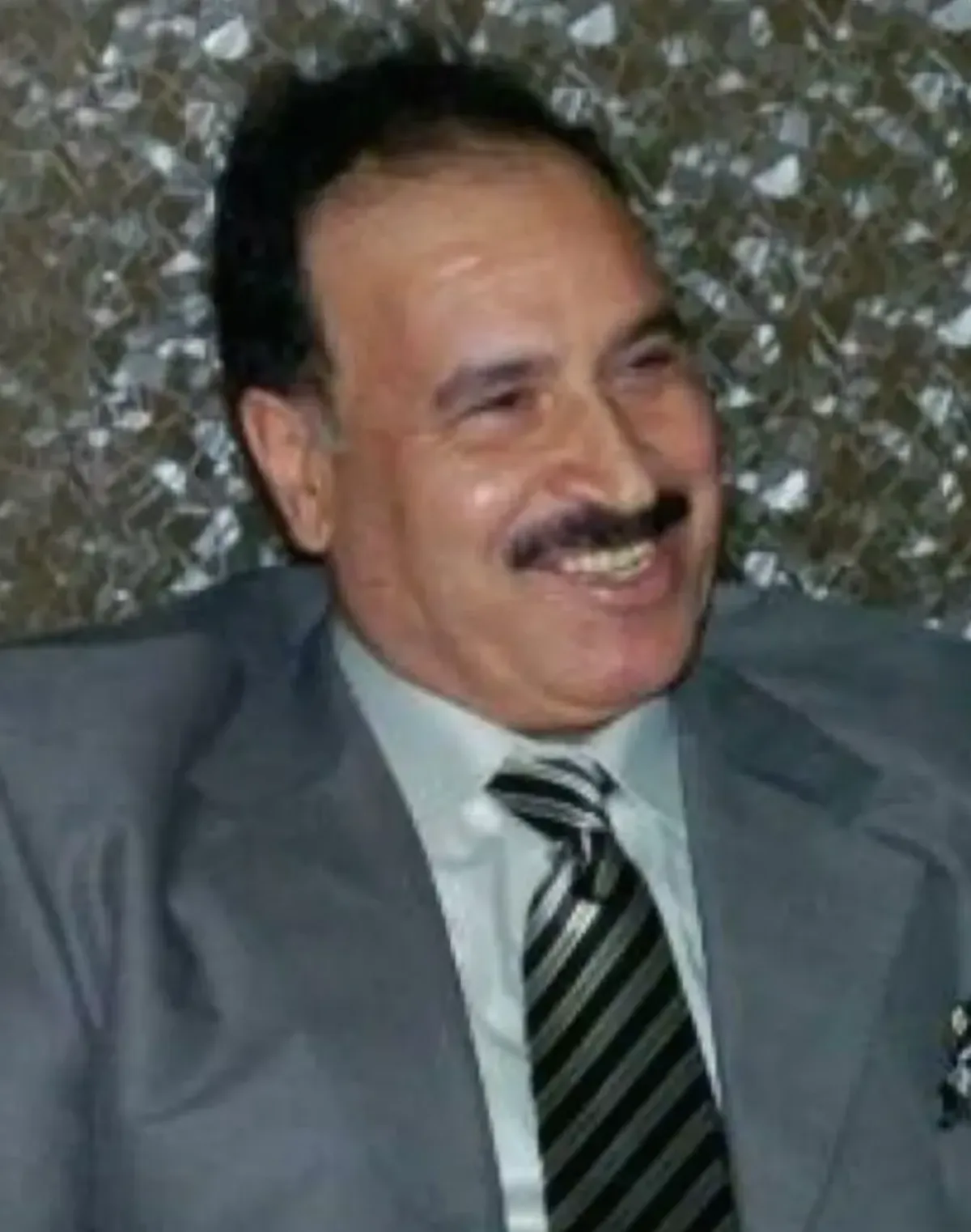 من يريد تفجير عُمان.. يفجّر التاريخ!
