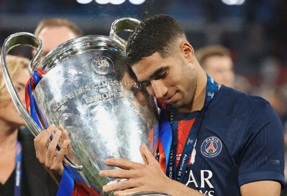 حكيمي يعادل رقم إيتو كأكثر لاعب إفريقي تتويجاً بدوري أبطال أوروبا