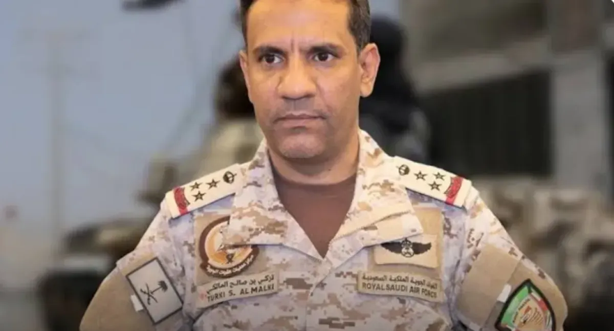 التحالف يعترض ويدمر صواريخ حوثية باتجاه الرياض وخميس مشيط